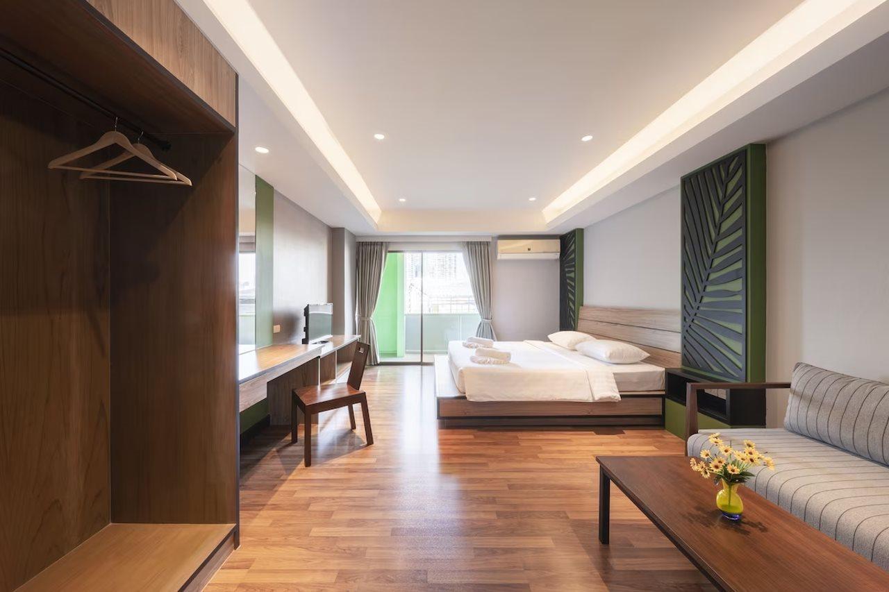 At115 By Rompo Mansion Hotel กรุงเทพมหานคร ภายนอก รูปภาพ